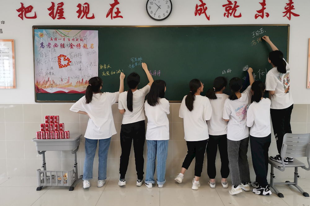 213c429d494b4dbfbacb150519444c54.png 213c429d494b4dbfbacb150519444c54.png