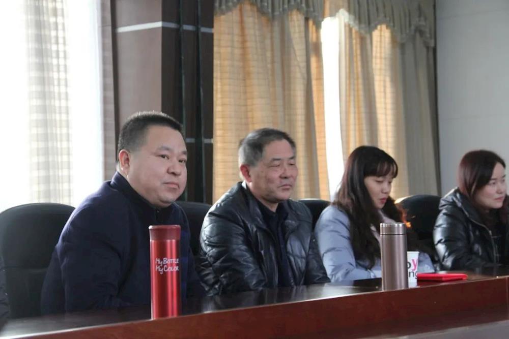 25f8ad4f1a5642d8ac0dfde942148d5e.jpg 25f8ad4f1a5642d8ac0dfde942148d5e.jpg