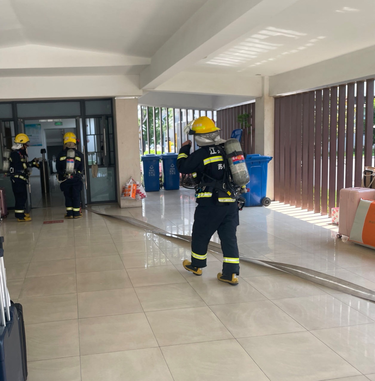 mmexport1749116109515_edit_1428600324309770